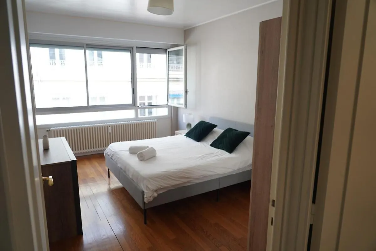 Le Neyst Apartment Lyon France